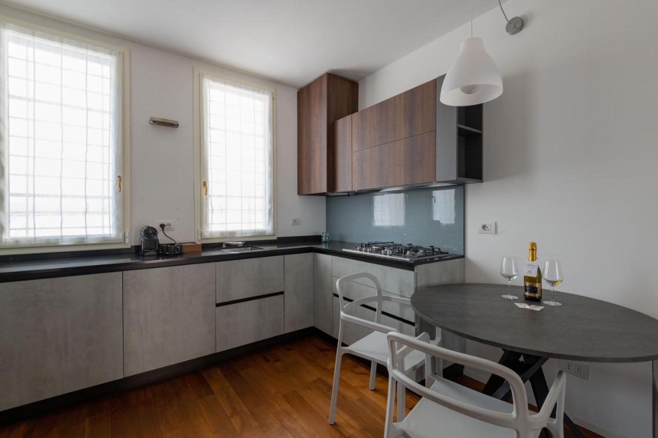 Milano Apartments Voghera Екстериор снимка